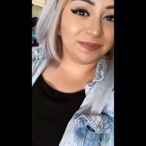 Meet your Posher, Isabel